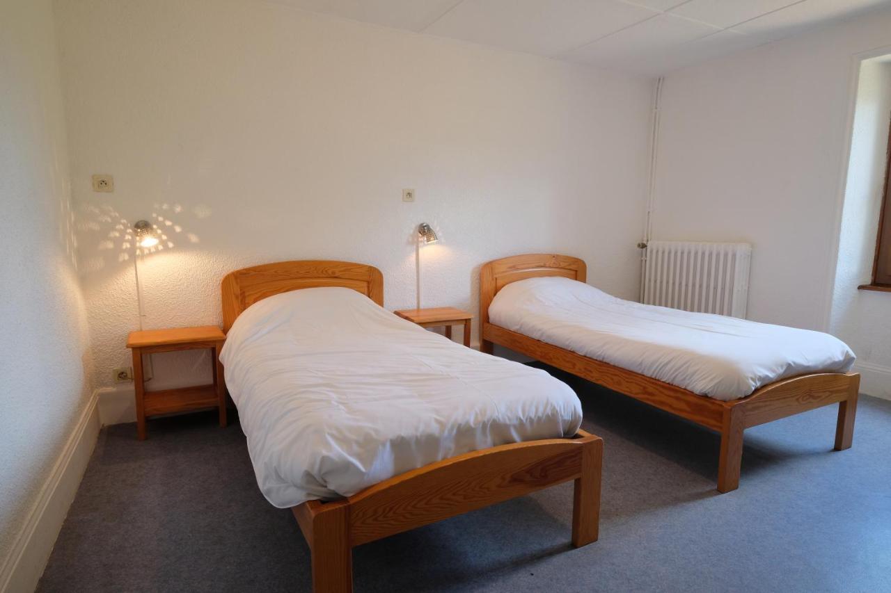 Hotel Les Quatre Vents Courpiere Zewnętrze zdjęcie