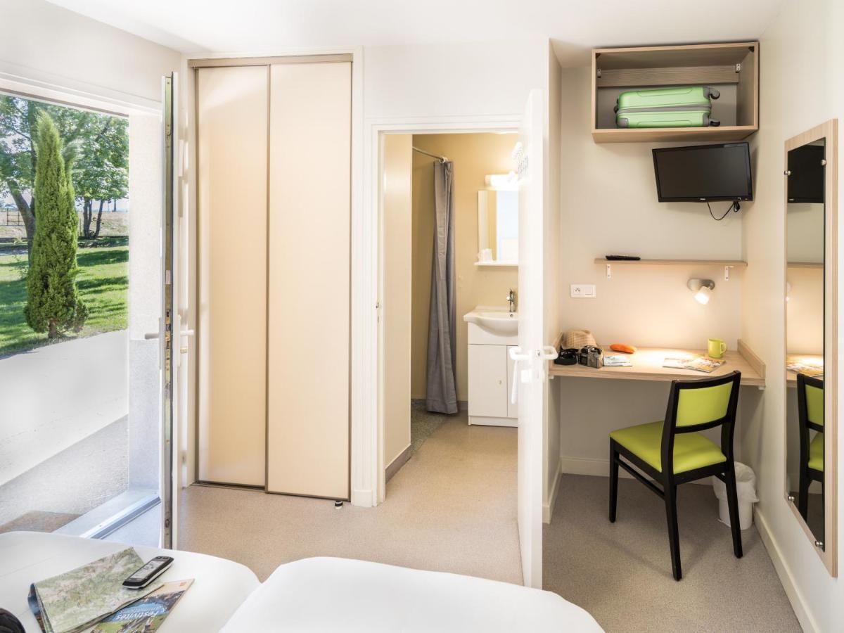 Hotel Les Quatre Vents Courpiere Zewnętrze zdjęcie