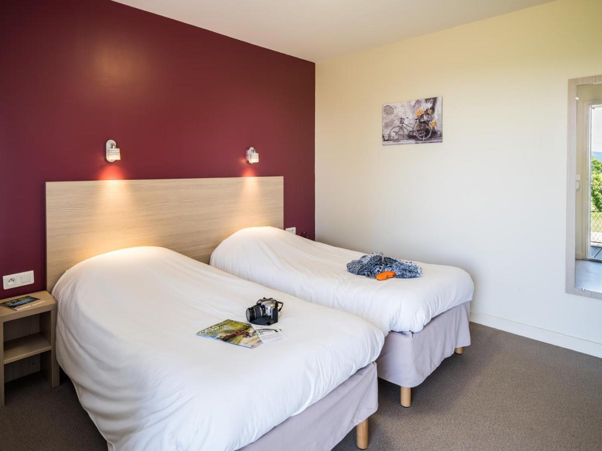 Hotel Les Quatre Vents Courpiere Zewnętrze zdjęcie